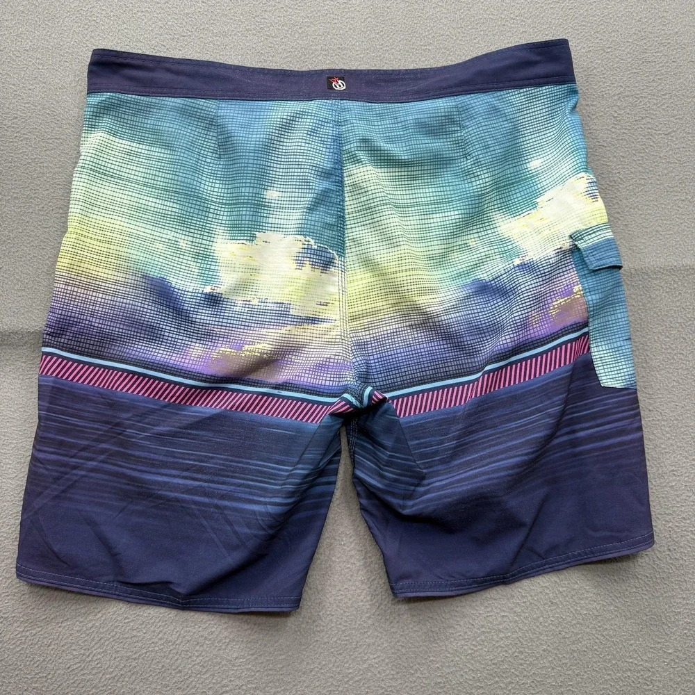 Hurricane & Co Board Shorts Mens 42 Blue Geometric Swim Trunks Pocket Beach.‎